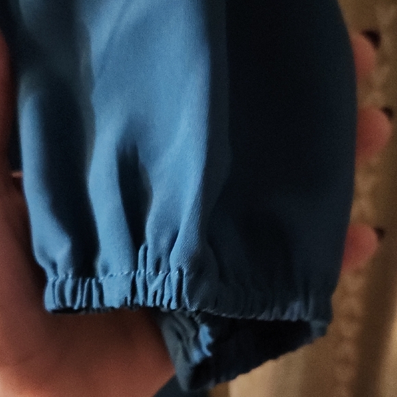 Chic Teal Ruffle Blouse - Picture 2 of 6